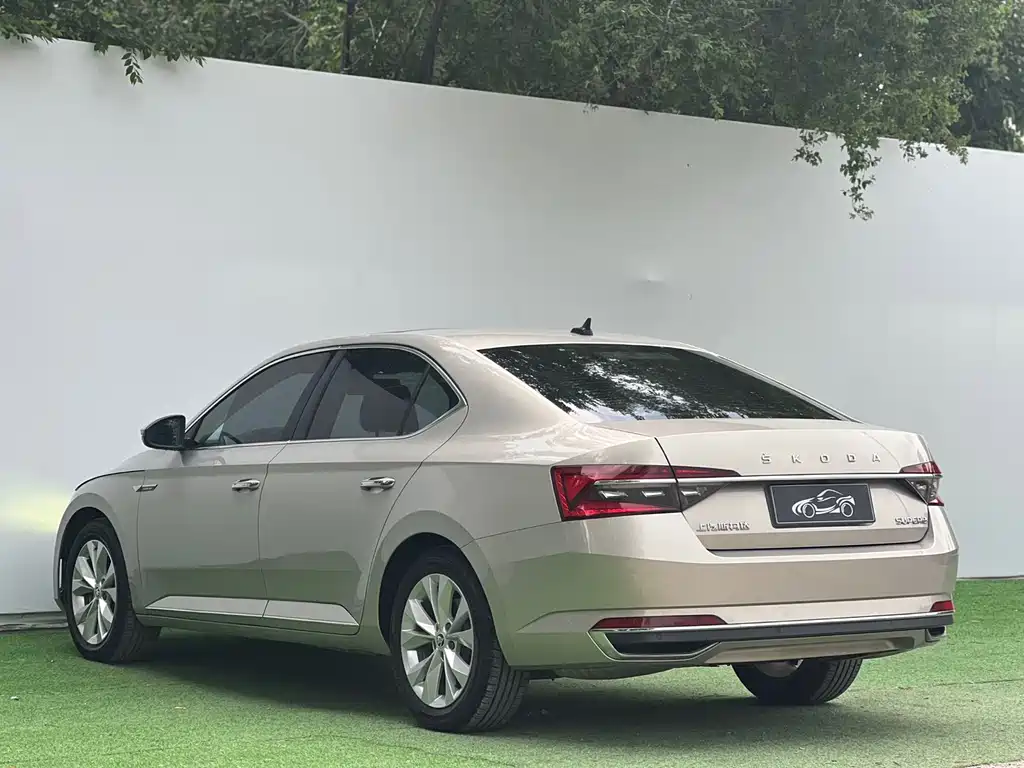 Skoda Superb 2021 TSI280 DSG Comfort