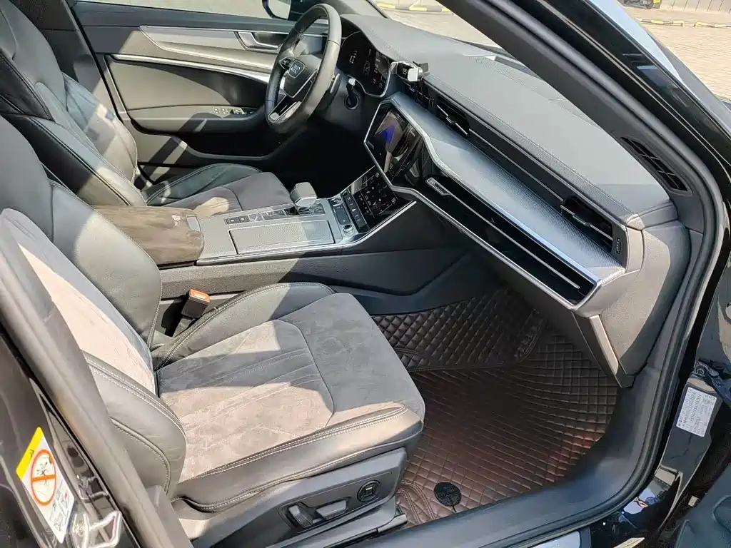 Audi A6L — миниатюра 7