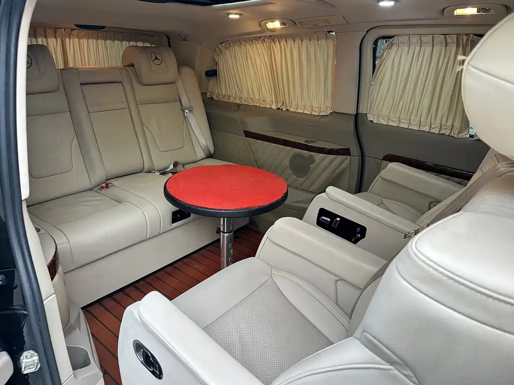 Mercedes-Benz Viano — миниатюра 53