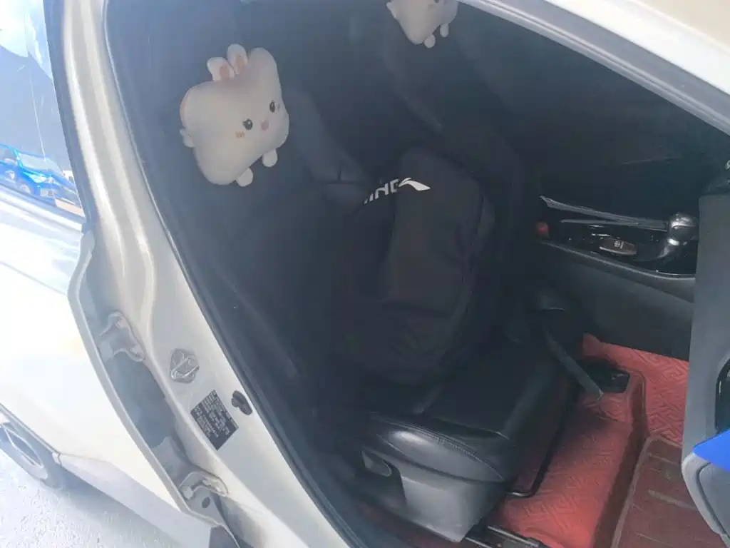 Toyota C-HR — миниатюра 25