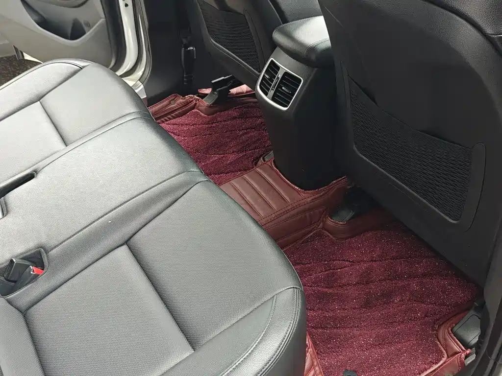 Hyundai Tucson — миниатюра 16