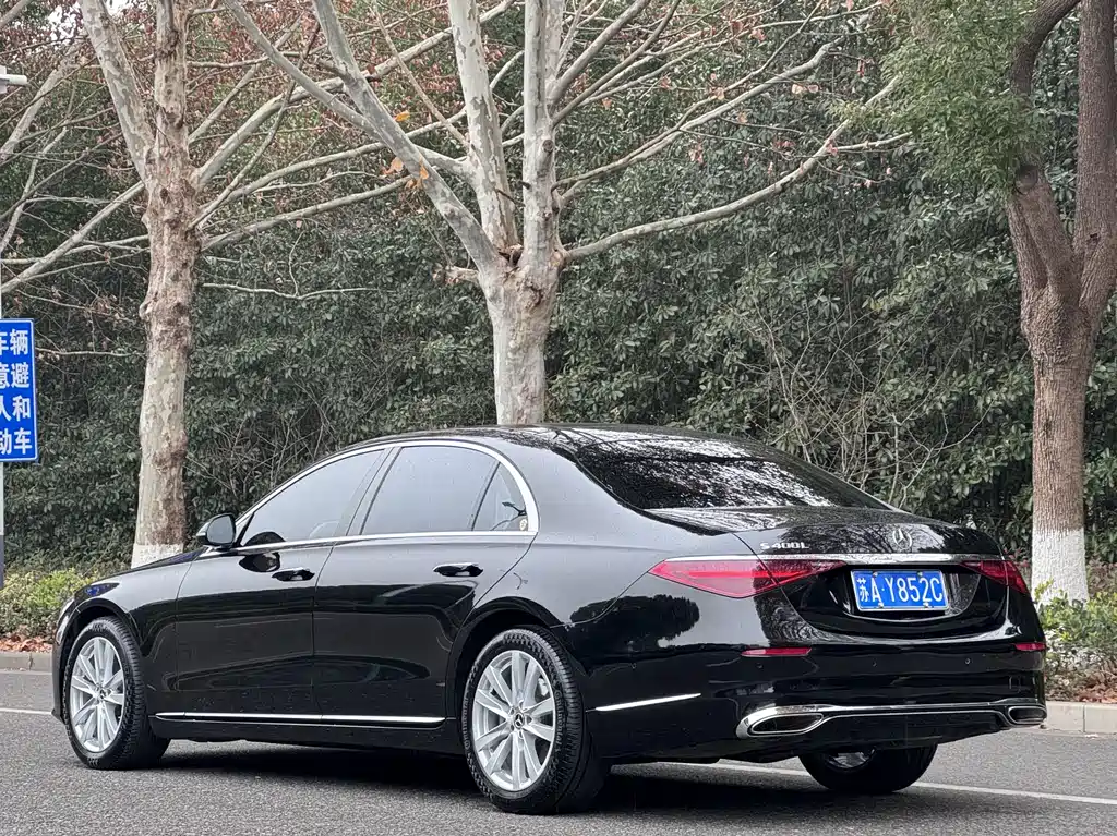 MERCEDES-BENZ S CLASS