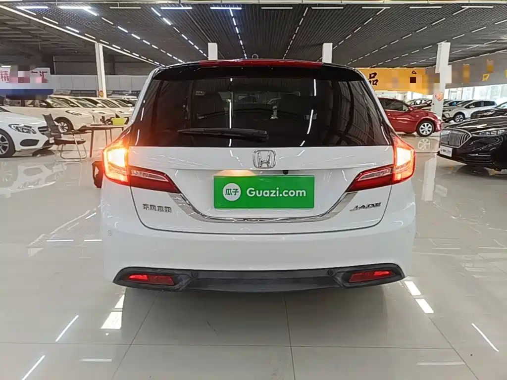 Honda Jade — миниатюра 6