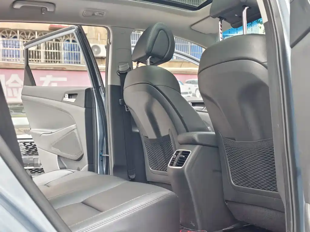 Hyundai Tucson — миниатюра 14