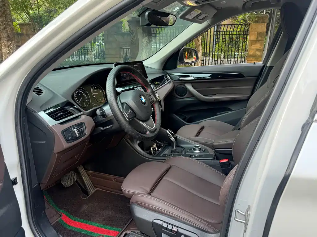 BMW X1 — миниатюра 7
