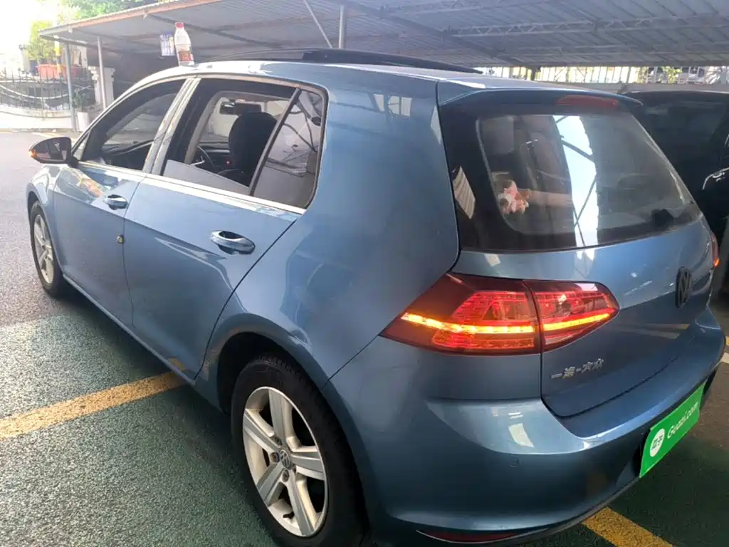 Volkswagen Golf — миниатюра 5
