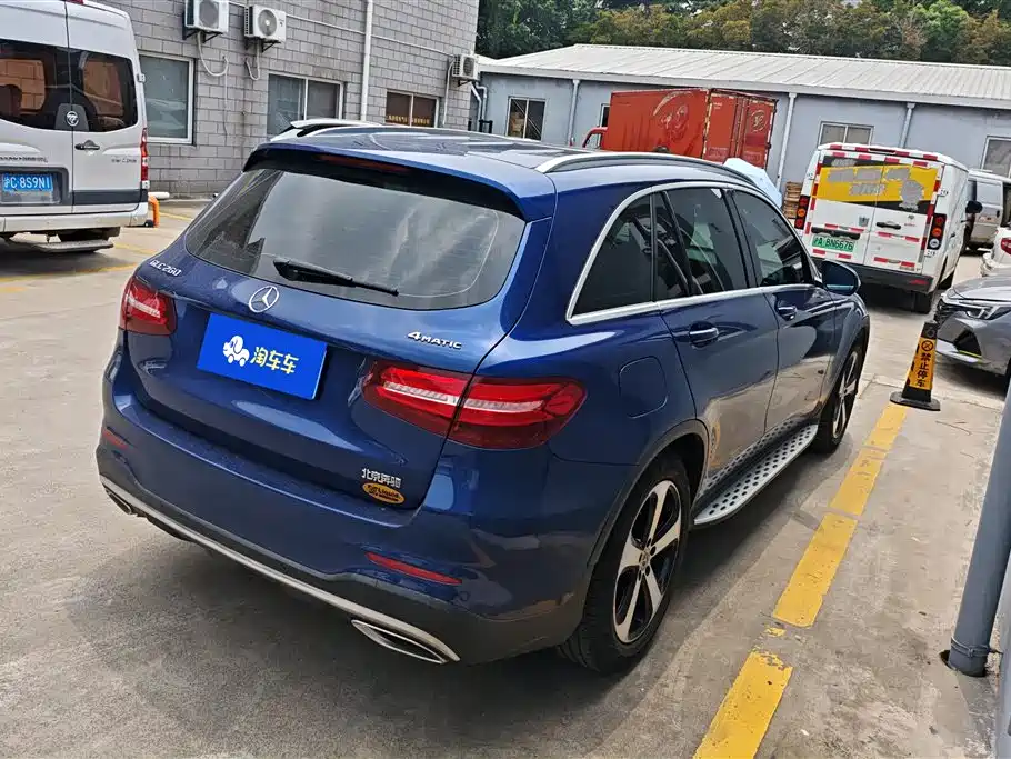 Mercedes-Benz GLC 2018 GLC 260 4MATIC Luxury