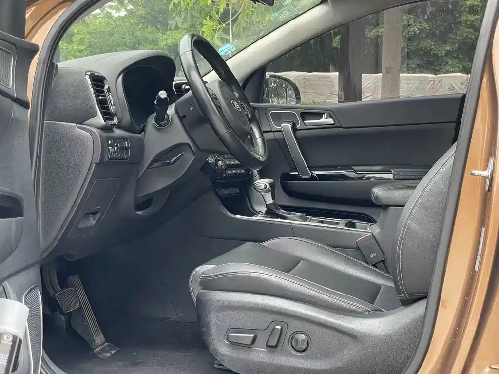 Kia KX5 2016 2.0L AT Premium