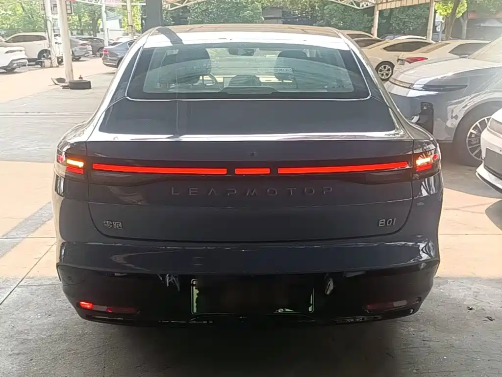Leapmotor Ноль один. — миниатюра 6