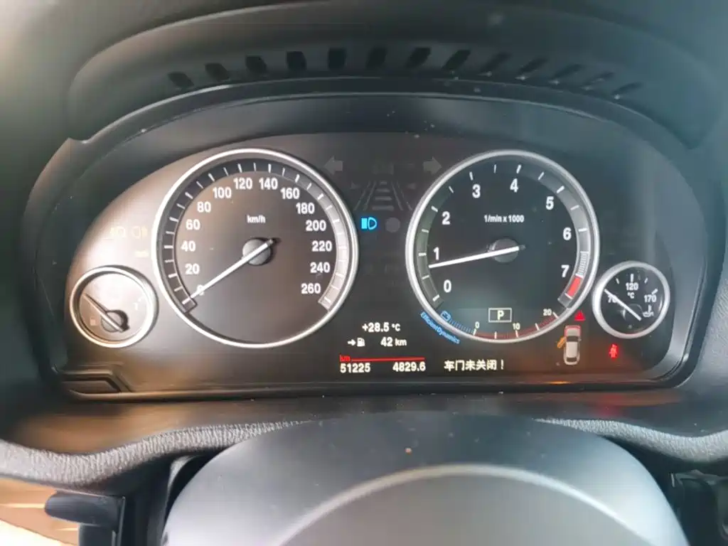 BMW X4 — миниатюра 12