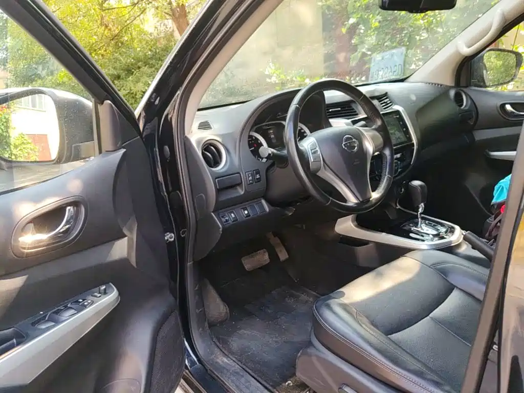 Nissan Navara — миниатюра 16
