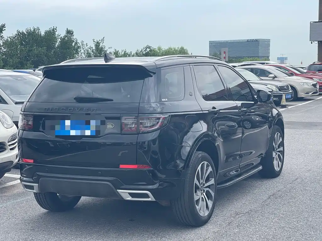 Land Rover Discovery Sport — миниатюра 5