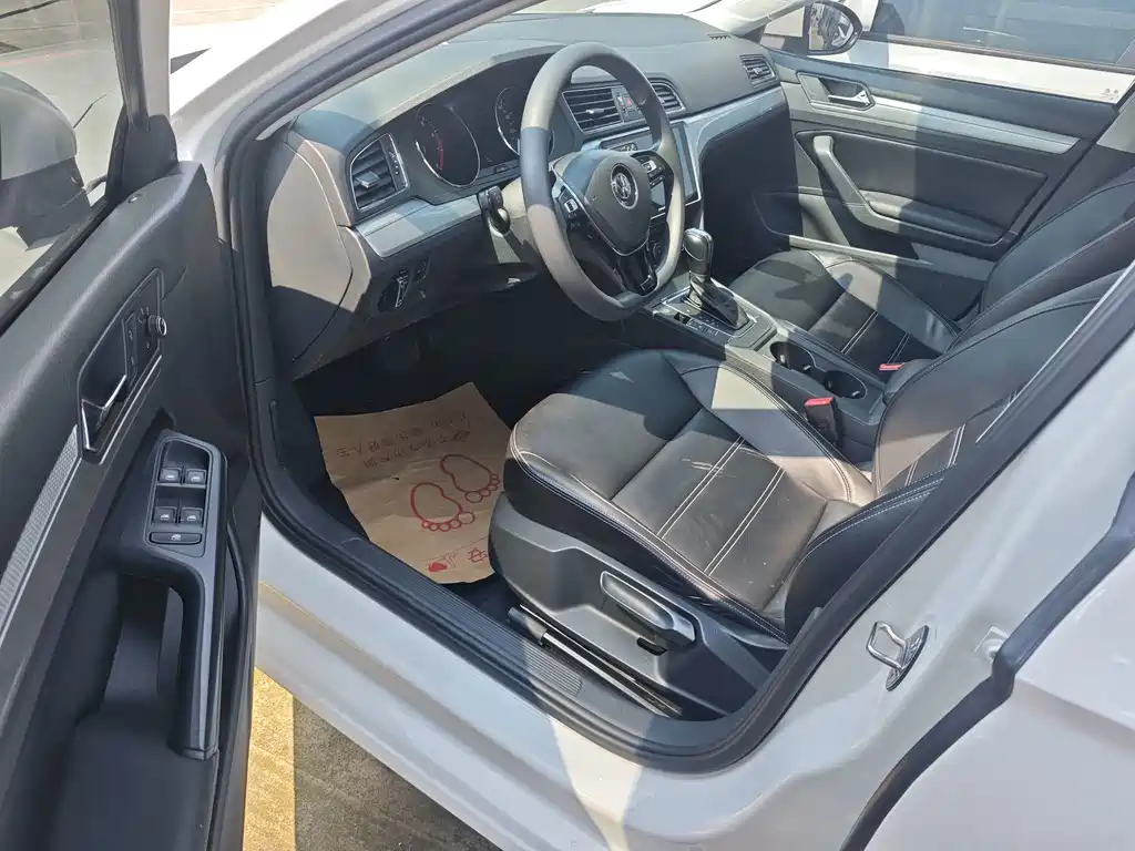 Volkswagen Lamando — миниатюра 4