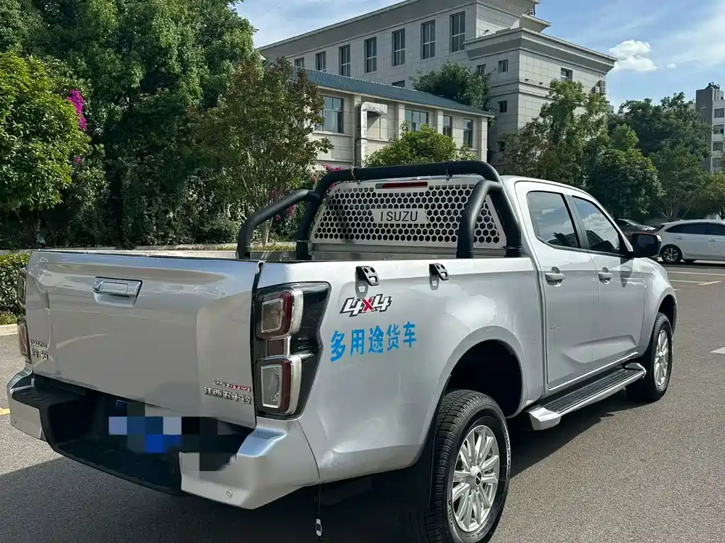 Isuzu Lingtuo — миниатюра 7