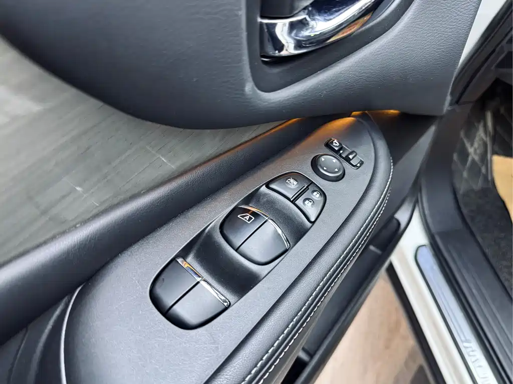 Nissan Murano 2015 2.5 S/C HEV XL