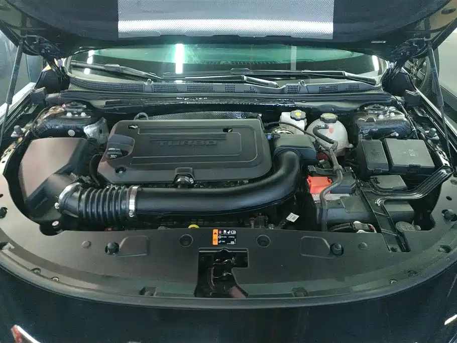 Buick LaCrosse 2025 28T Platinum