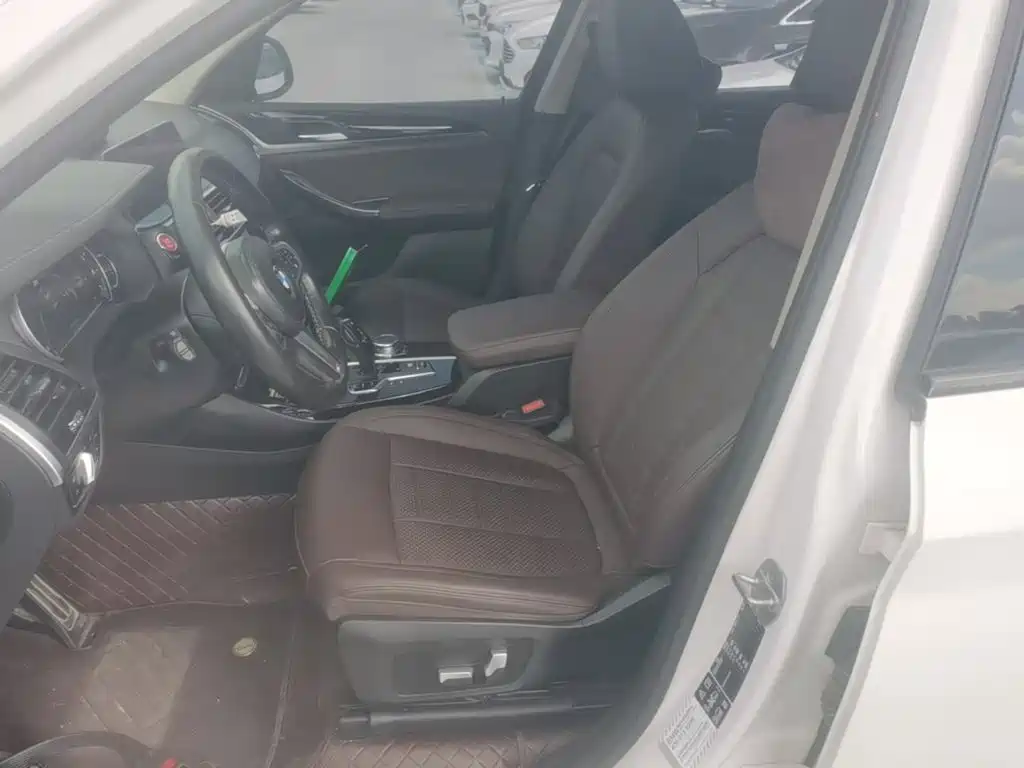 BMW X3 — миниатюра 15