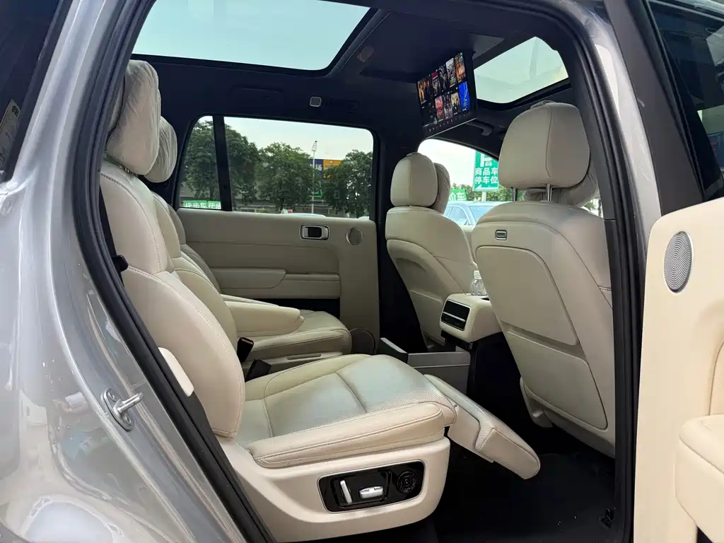 Li Auto Li L9 — миниатюра 9