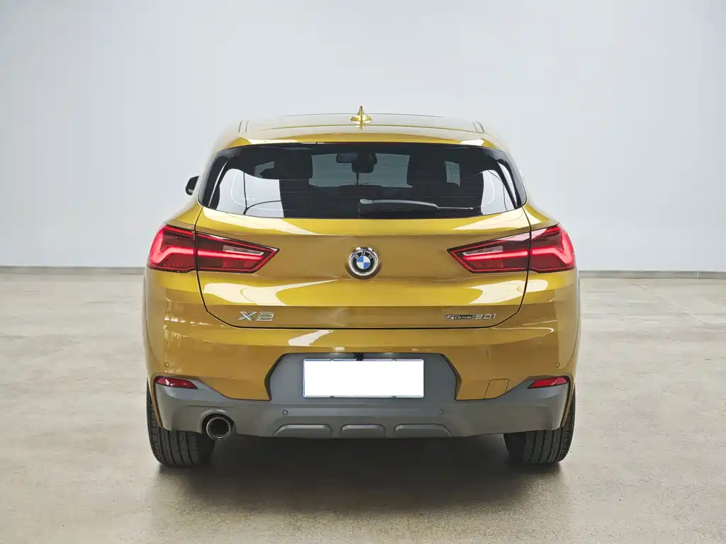 BMW X2 (Import) — миниатюра 5