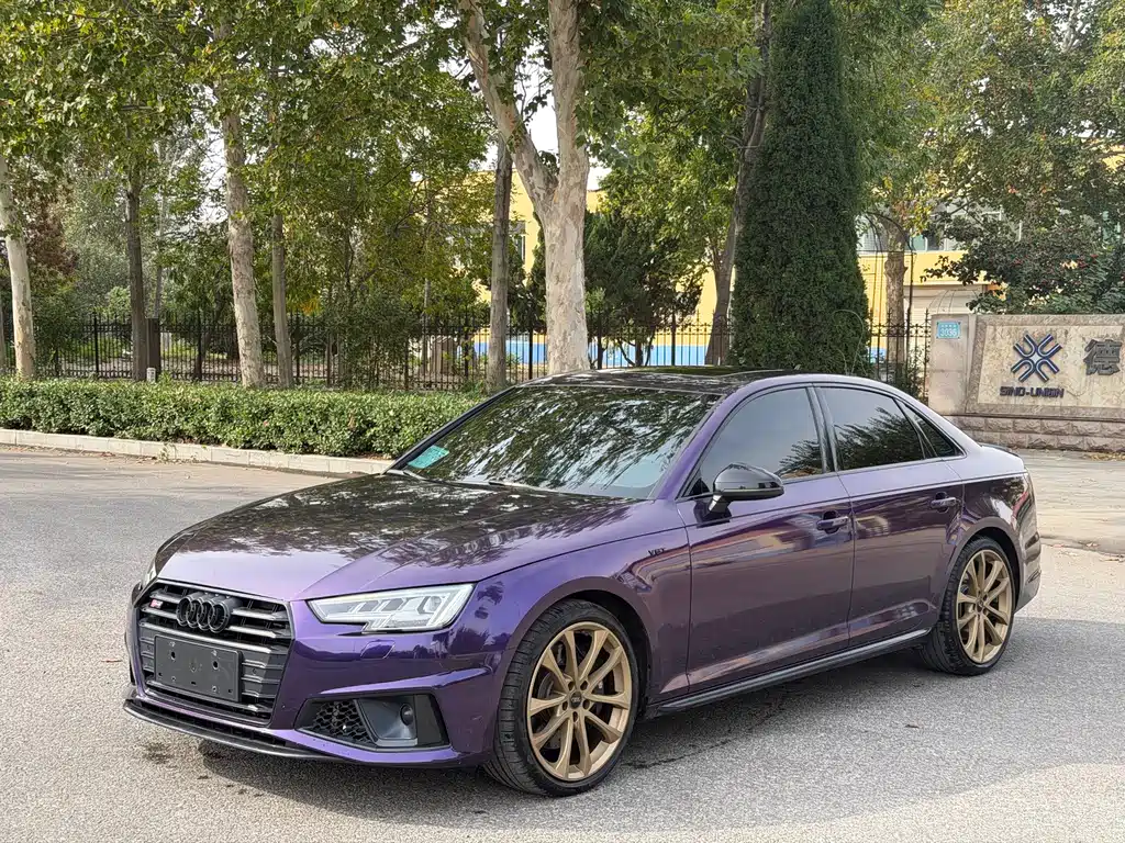 Audi S4