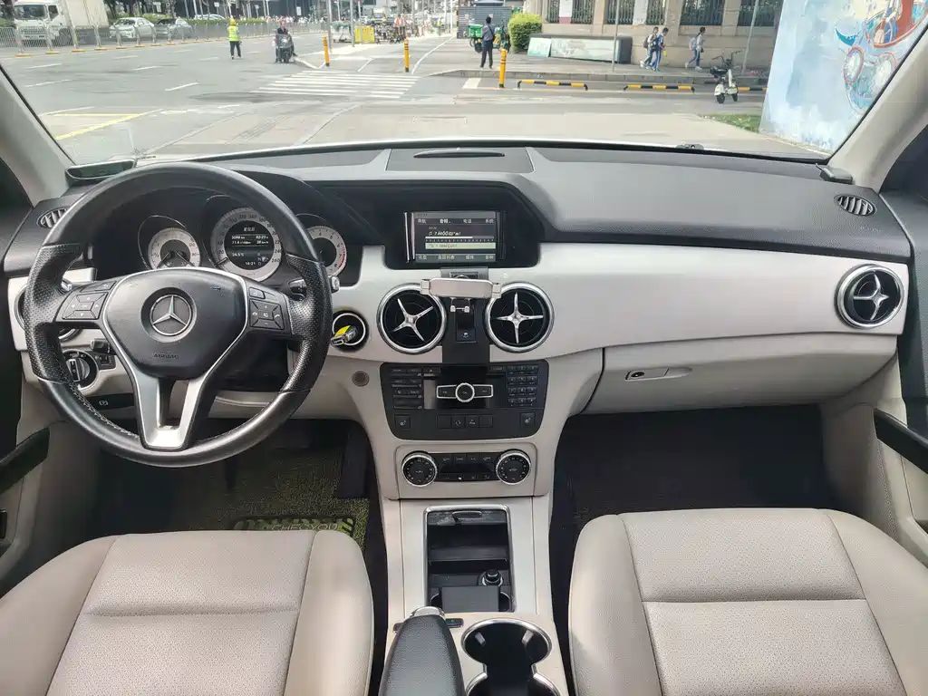 Mercedes-Benz GLK-Class — миниатюра 11