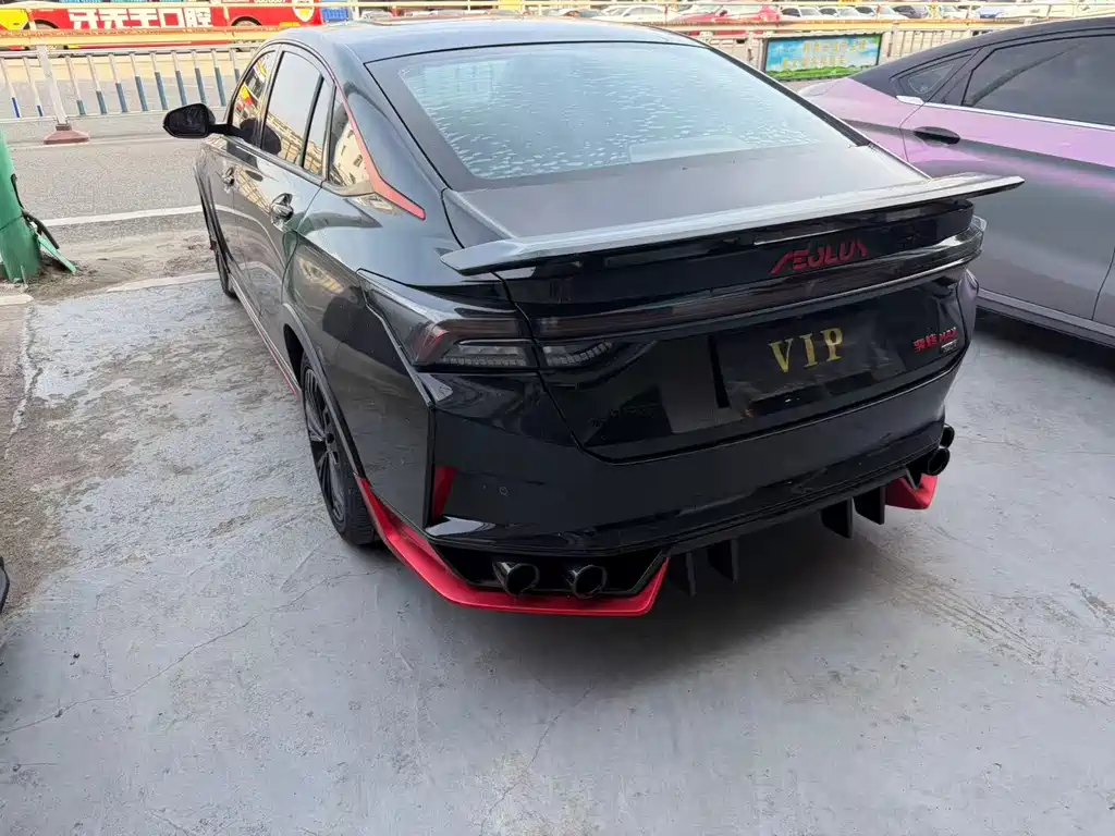 Dongfeng Aeolus Yixuan Max MAX 2021 1.5T