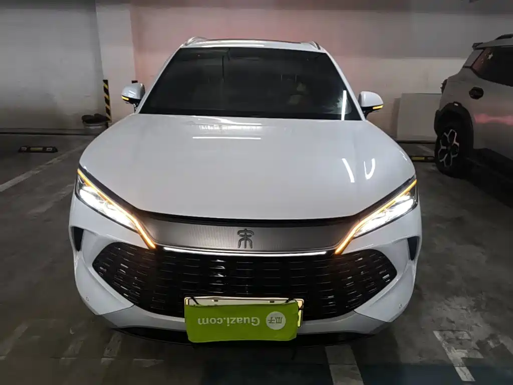 BYD L DM-i — миниатюра 3