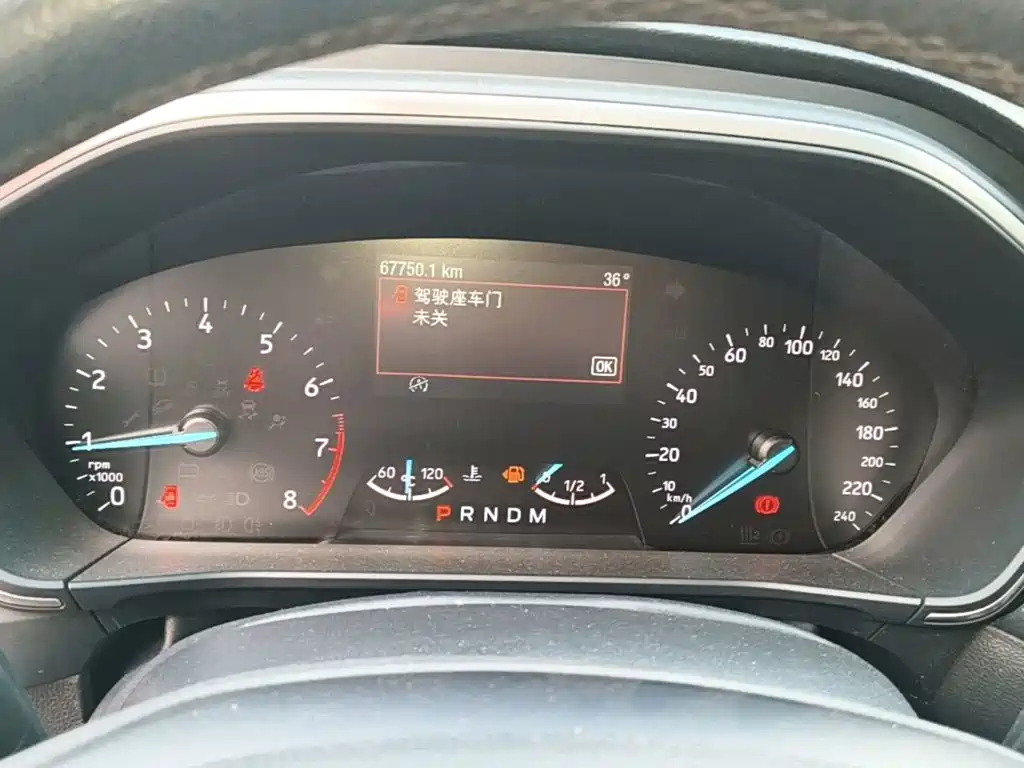 Ford Focus Active — миниатюра 12