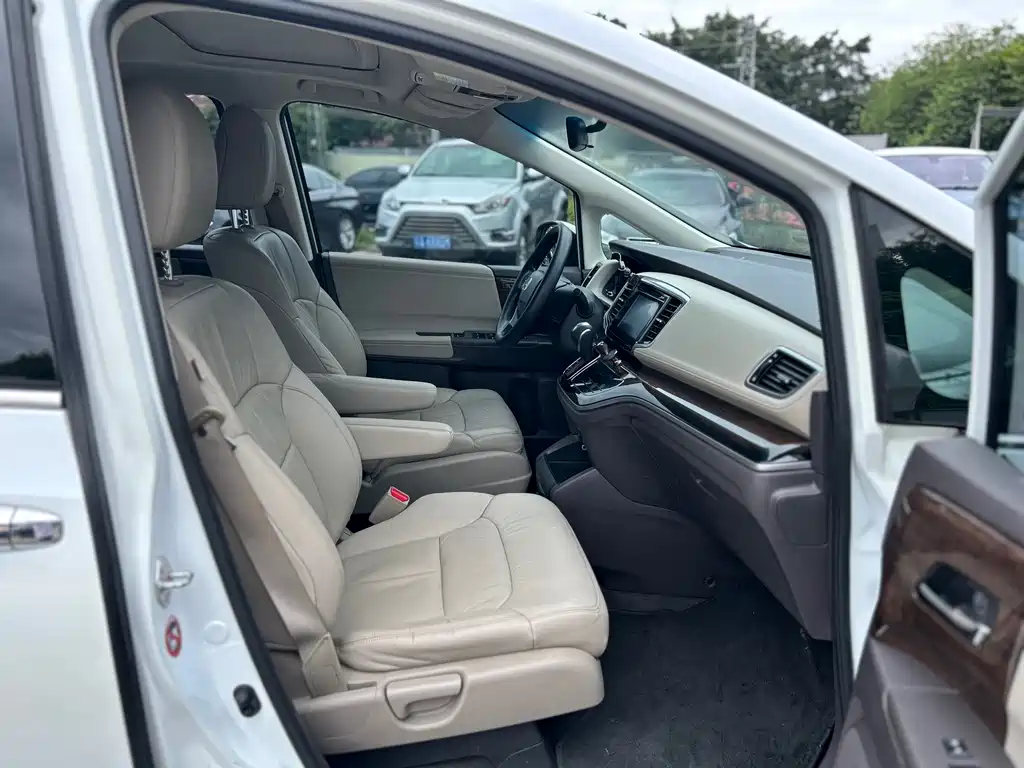 Honda Odyssey — миниатюра 30