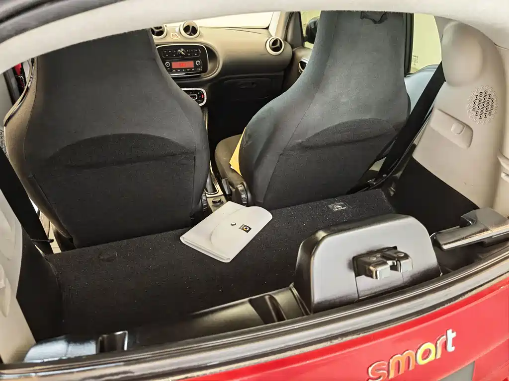smart Smart Fortwo — миниатюра 13