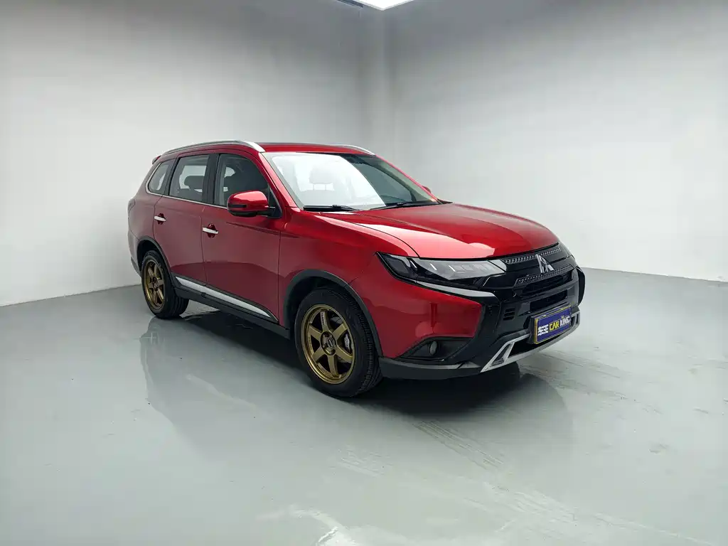 Mitsubishi Outlander — миниатюра 3