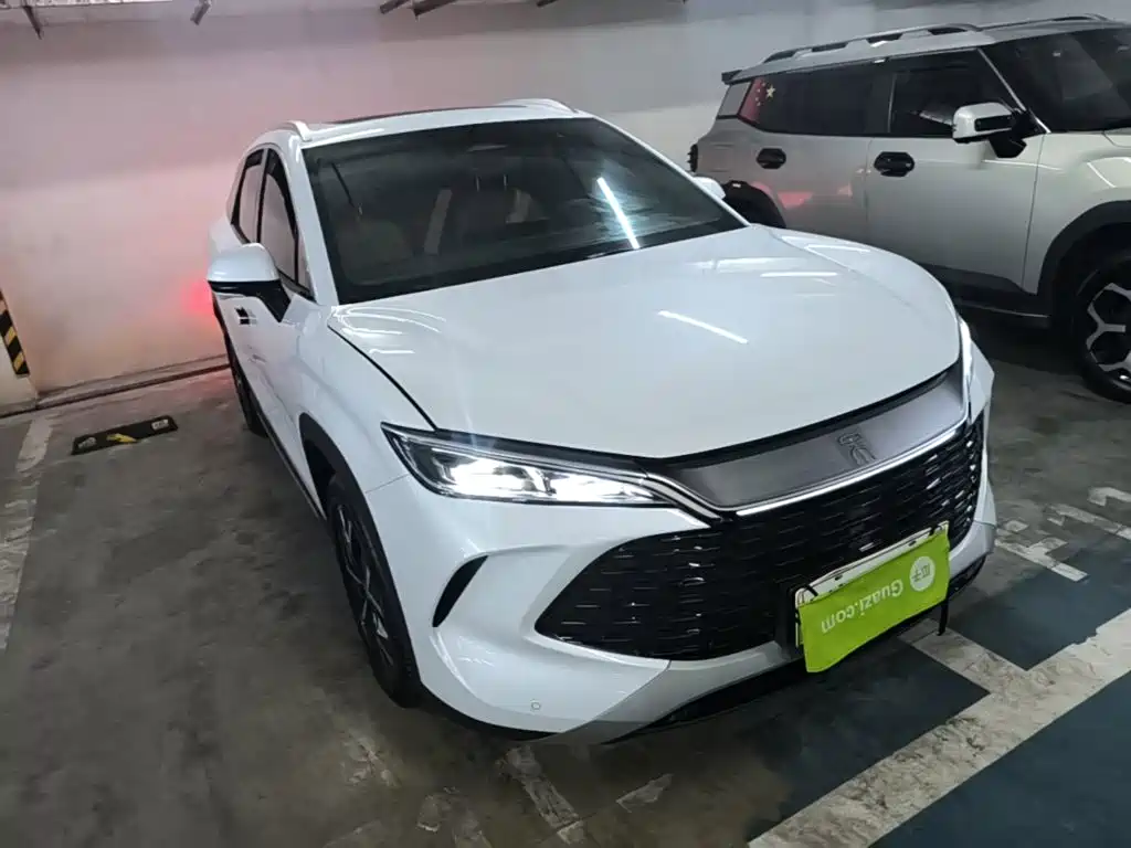 BYD L DM-i — миниатюра 4