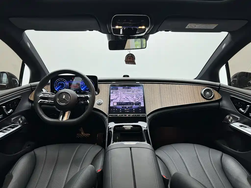 Mercedes-Benz EQE — миниатюра 5