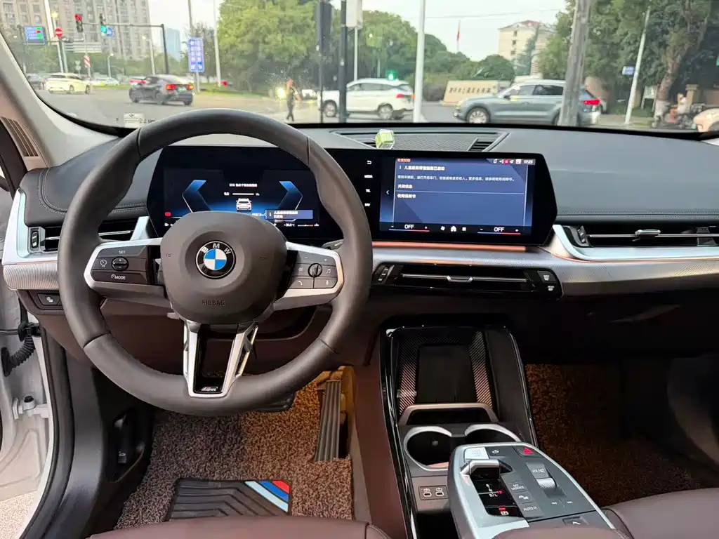 BMW X1 — миниатюра 4