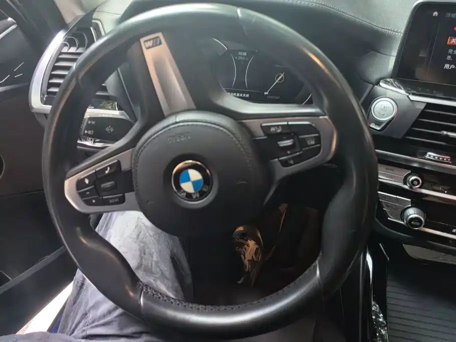 BMW X3 — миниатюра 15