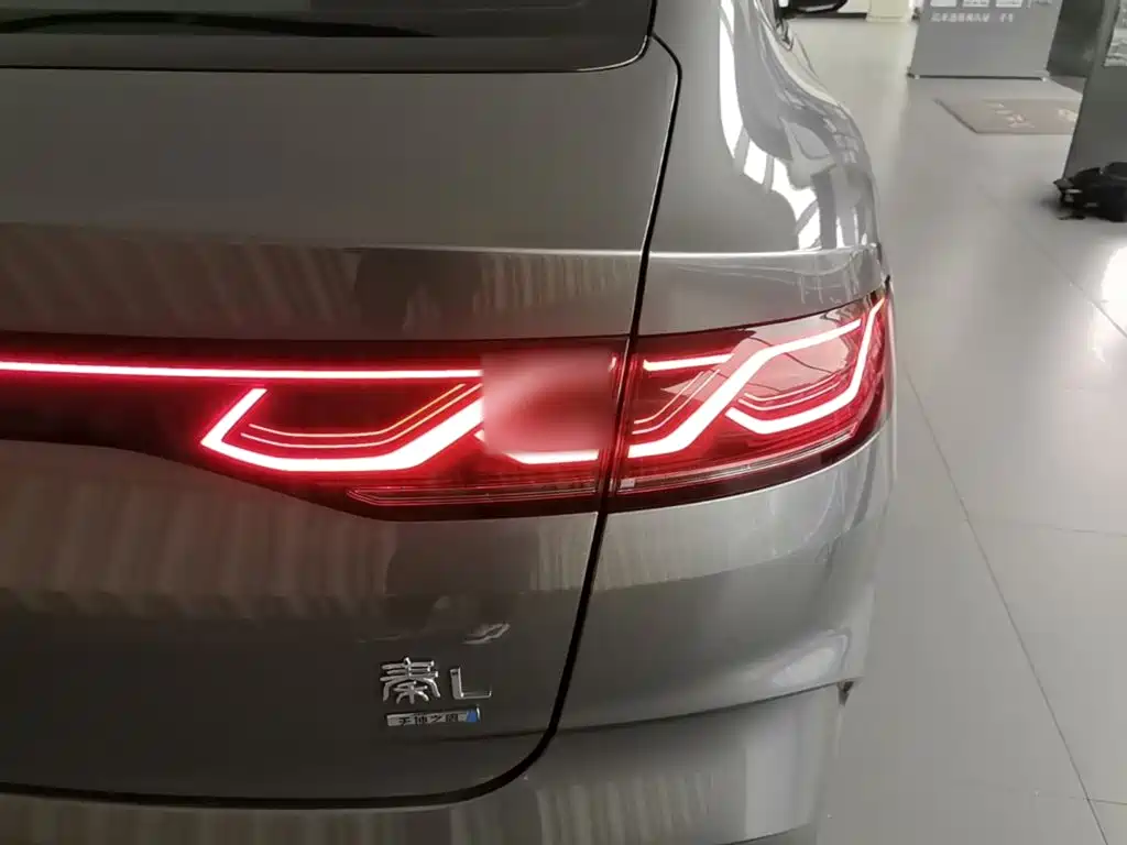 BYD Qin L — миниатюра 8