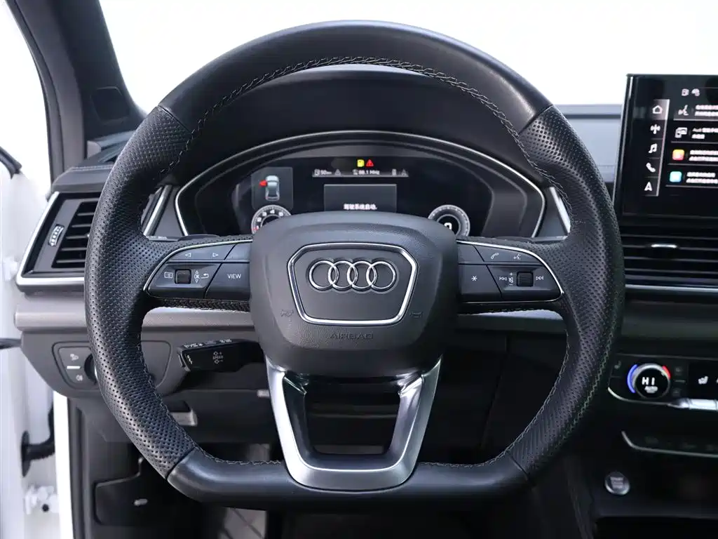 AUDI Q5L SPORTBACK