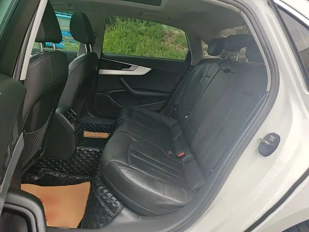 Audi A4L — миниатюра 17
