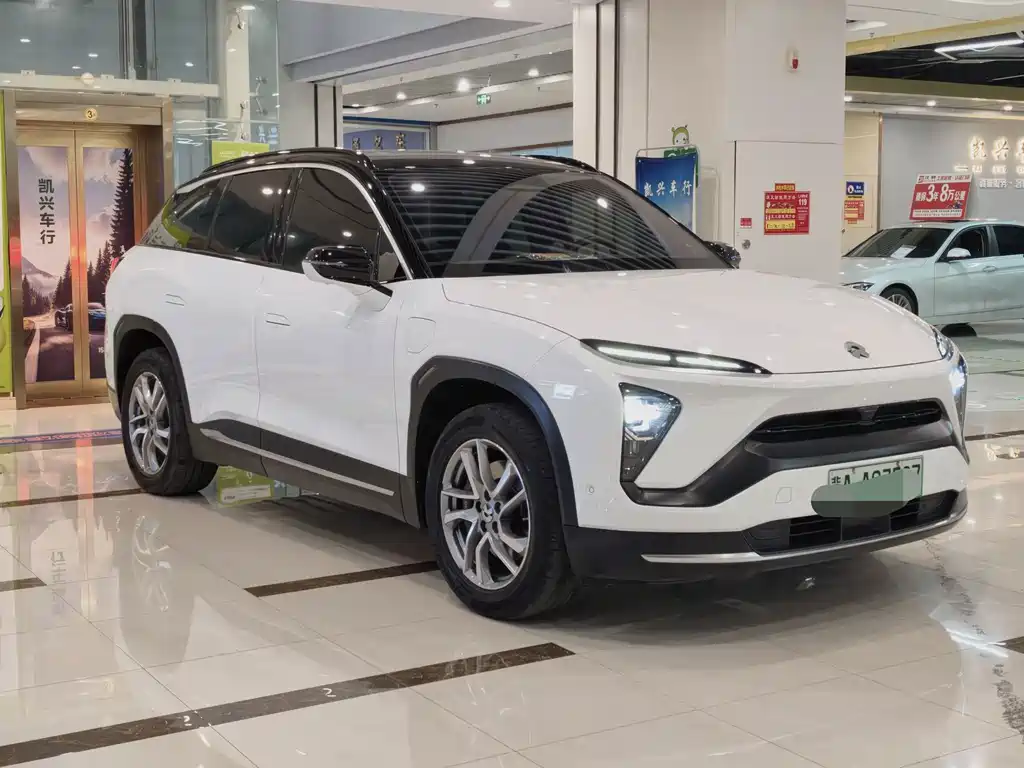 NIO ES6 — миниатюра 3