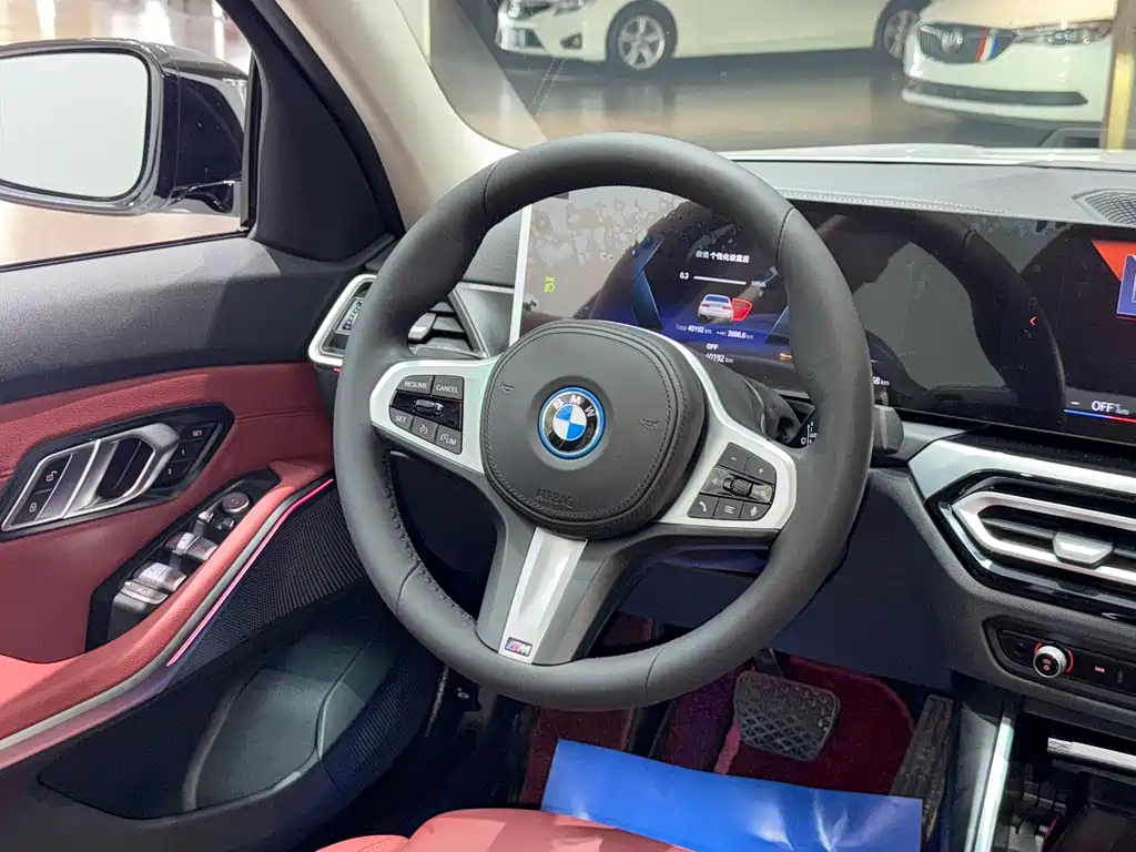 BMW i3 — миниатюра 10