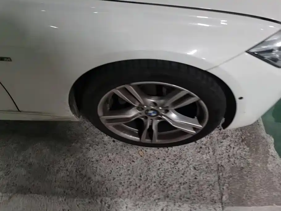 BMW 3 Series — миниатюра 6