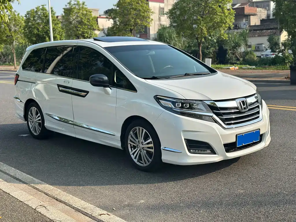 Honda Elysion 2.4L Comfort Edition, фото 3