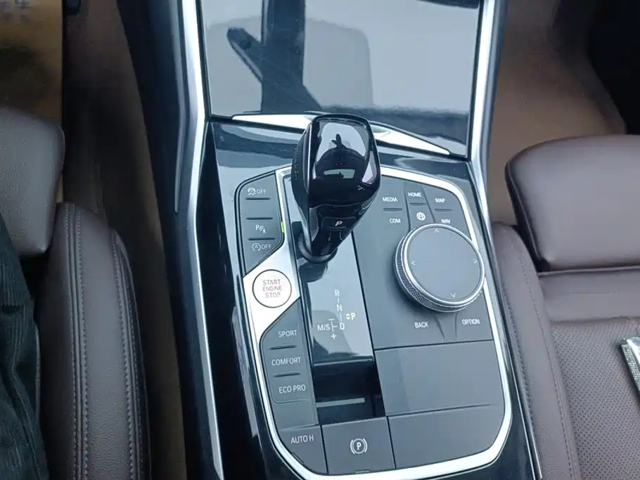 BMW 3 Series — миниатюра 16