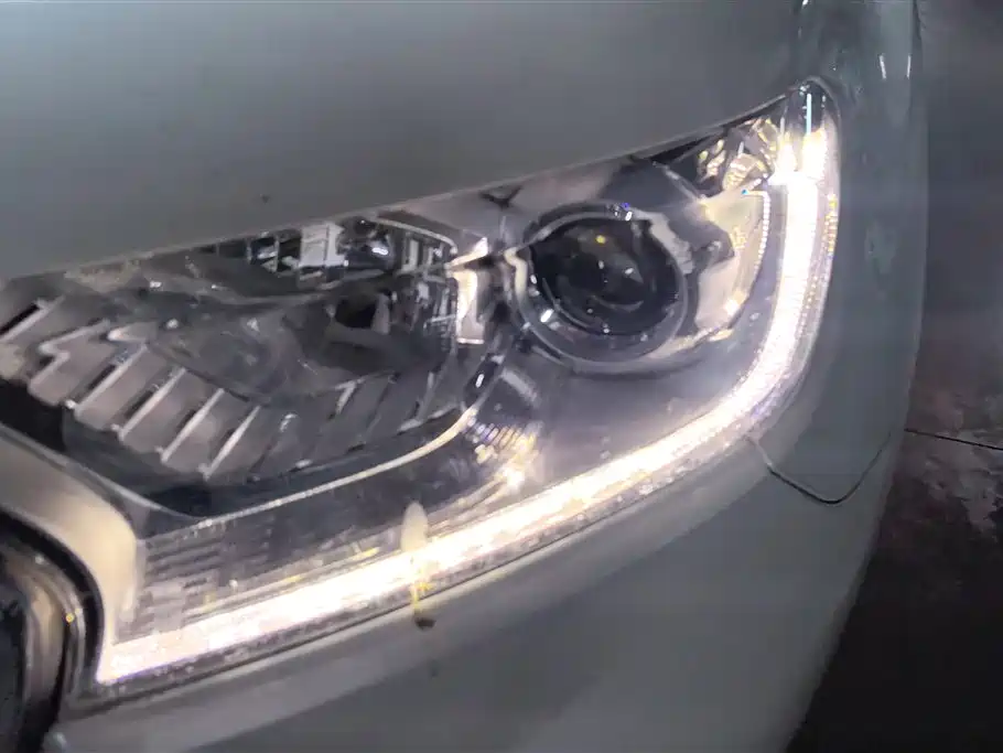 Ford Everest 2017 2.0T AT Flagship 7 мест
