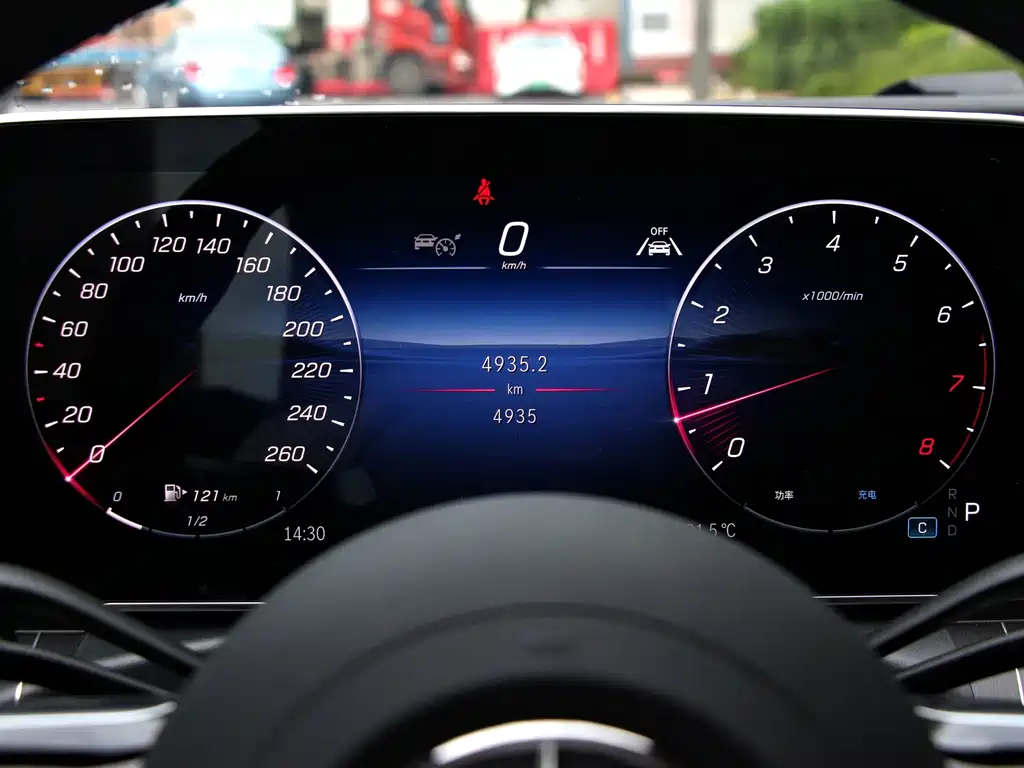 Mercedes-Benz CLE — миниатюра 2