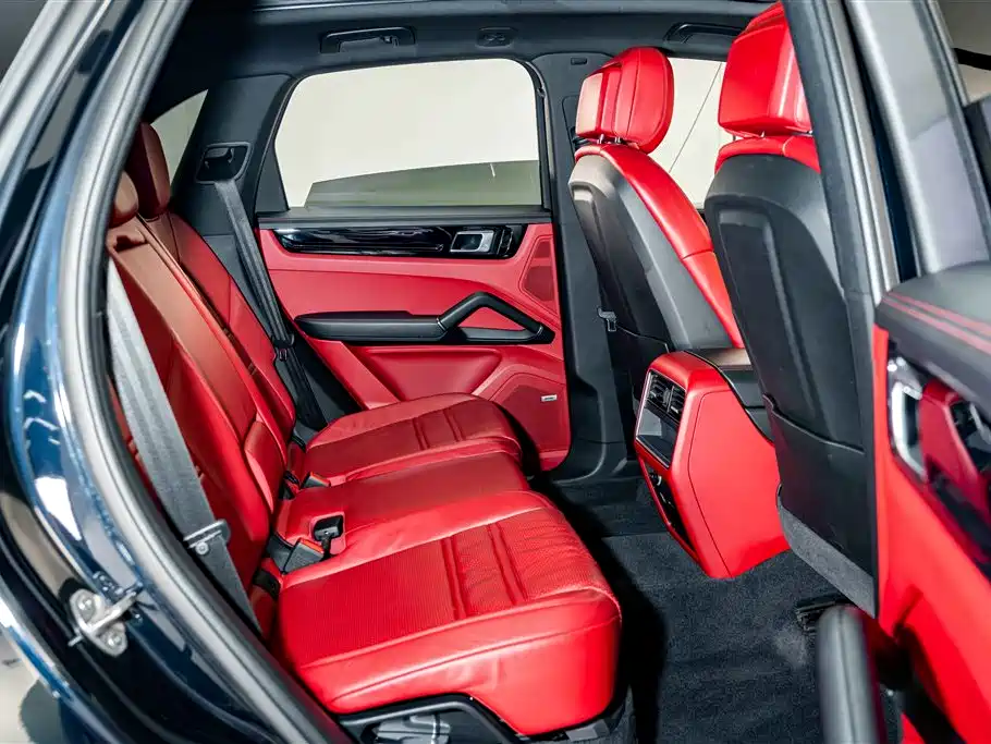 Porsche Cayenne Hybrid — миниатюра 21