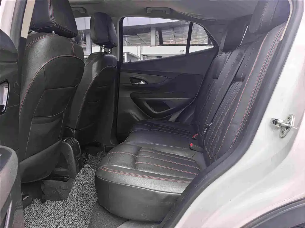 Buick Encore — миниатюра 7