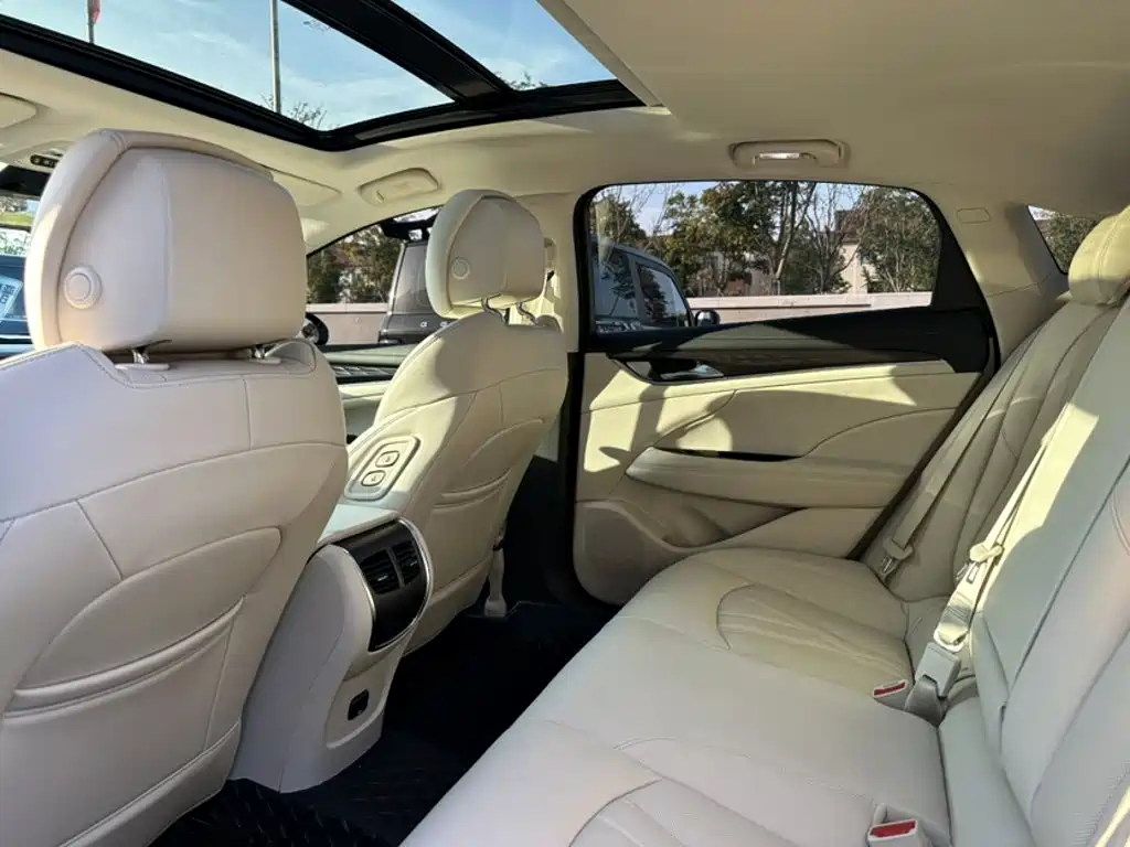 Buick LaCrosse — миниатюра 15