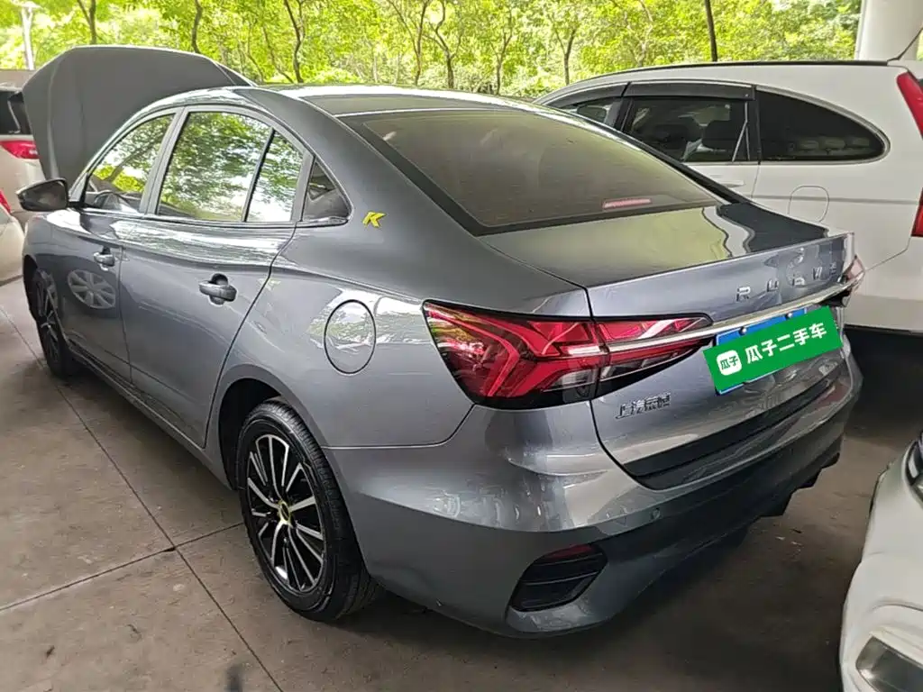 Roewe i5 2021 1.5L MT