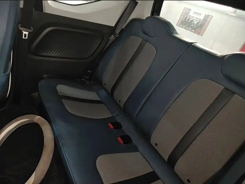 Wuling MINIEV — миниатюра 14